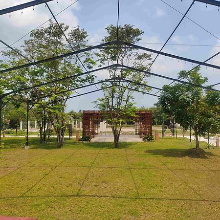 Ramada By Wyndham Yogyakarta Hotel Sleman  Eksteriør billede