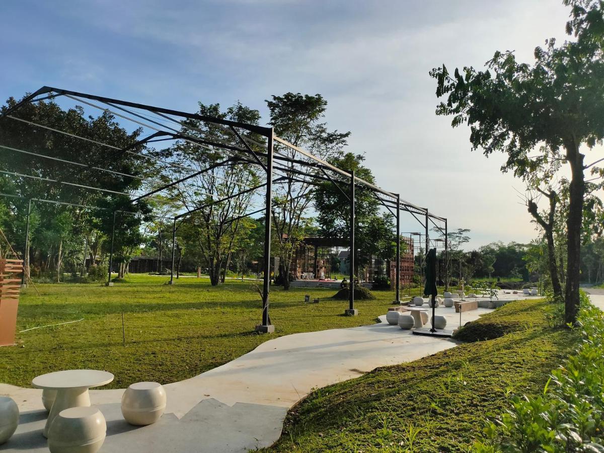 Ramada By Wyndham Yogyakarta Hotel Sleman  Eksteriør billede